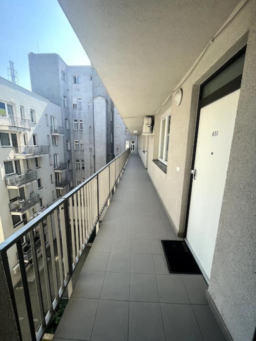 Apartment Garay Utca - Unit A52
